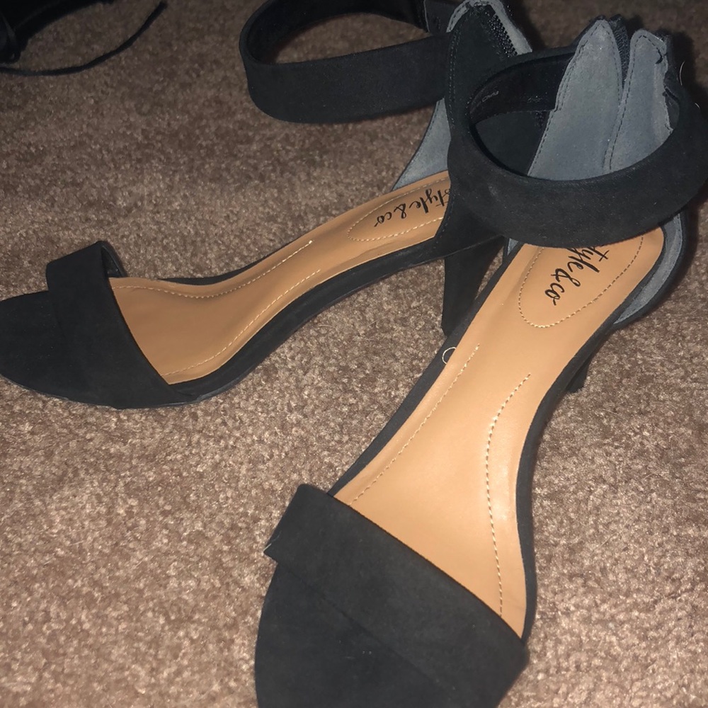 Style &co kitten heel